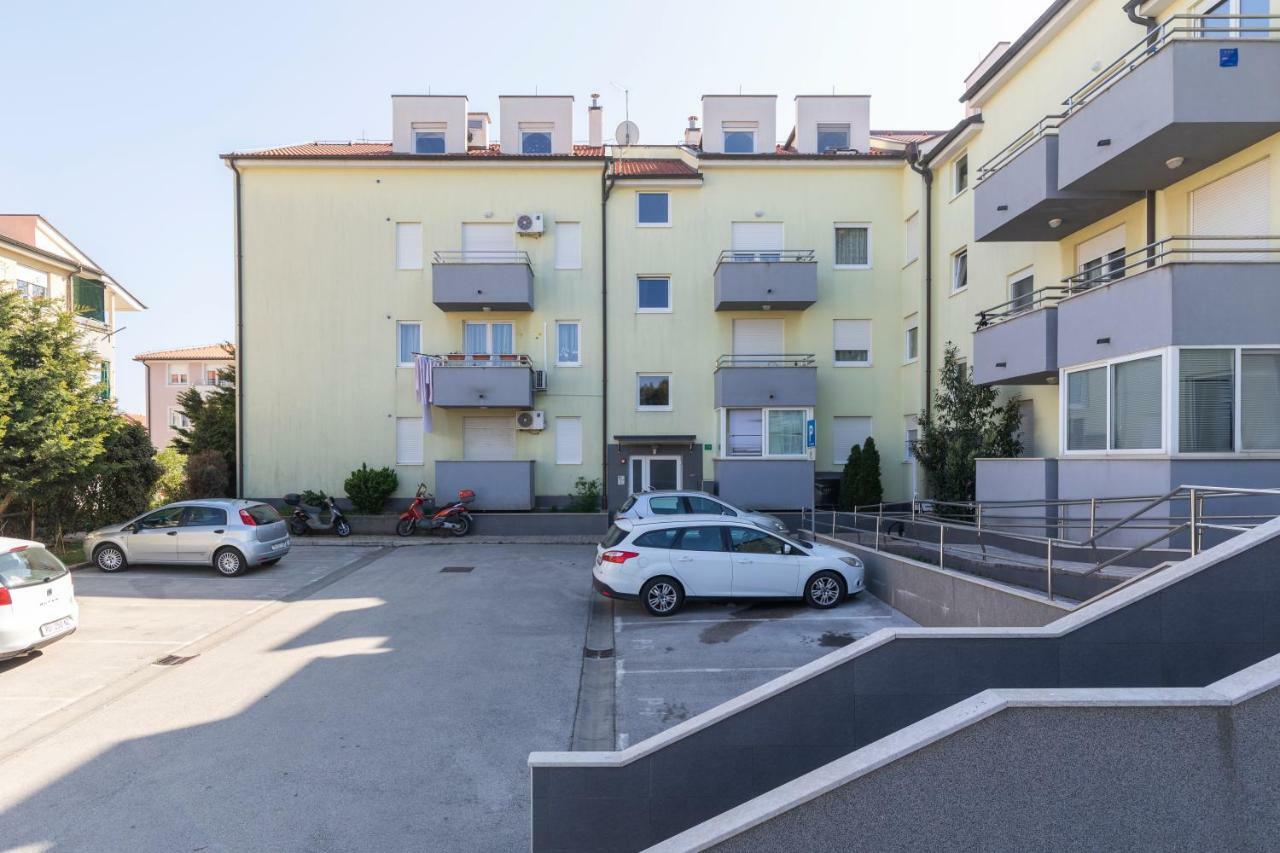 PUY Onyx - Luxury Sunny Apartment מראה חיצוני תמונה