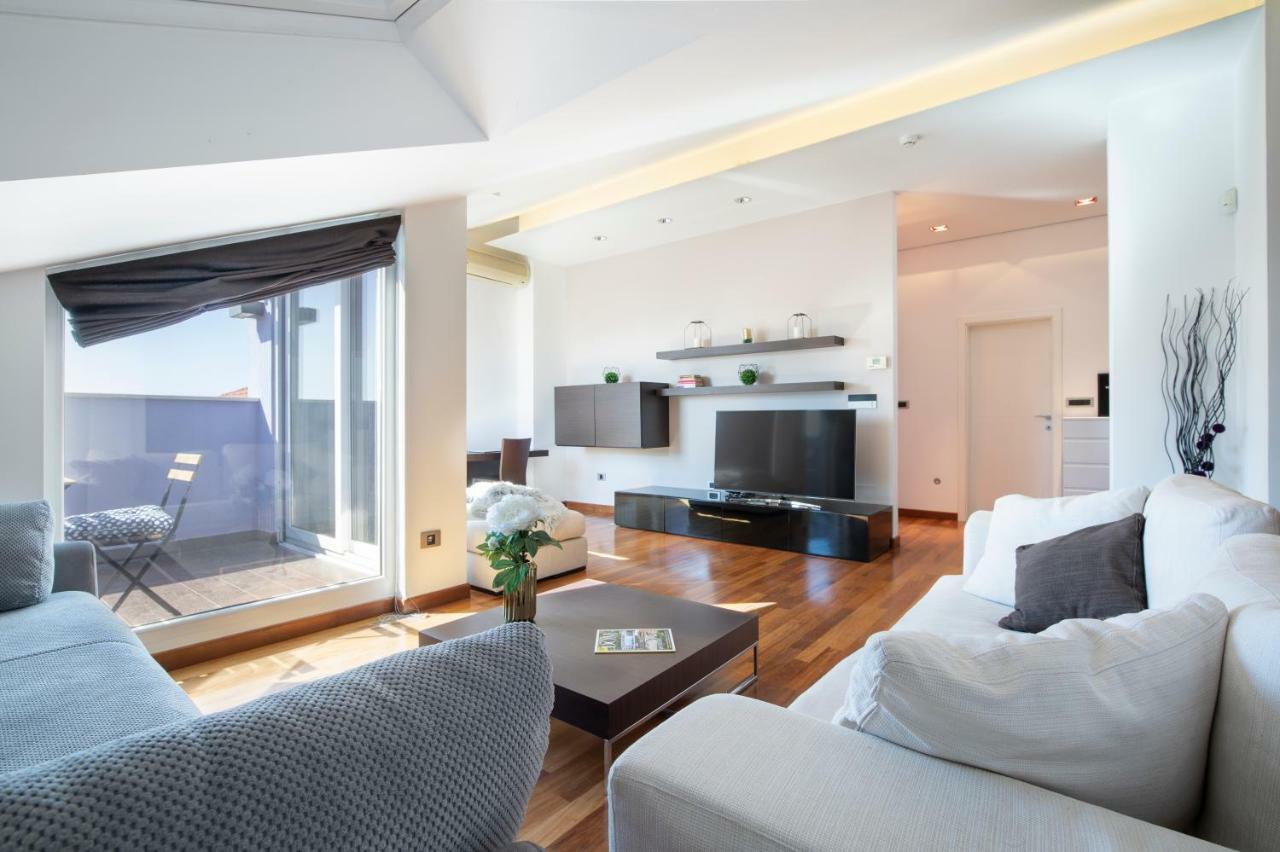 PUY Onyx - Luxury Sunny Apartment מראה חיצוני תמונה